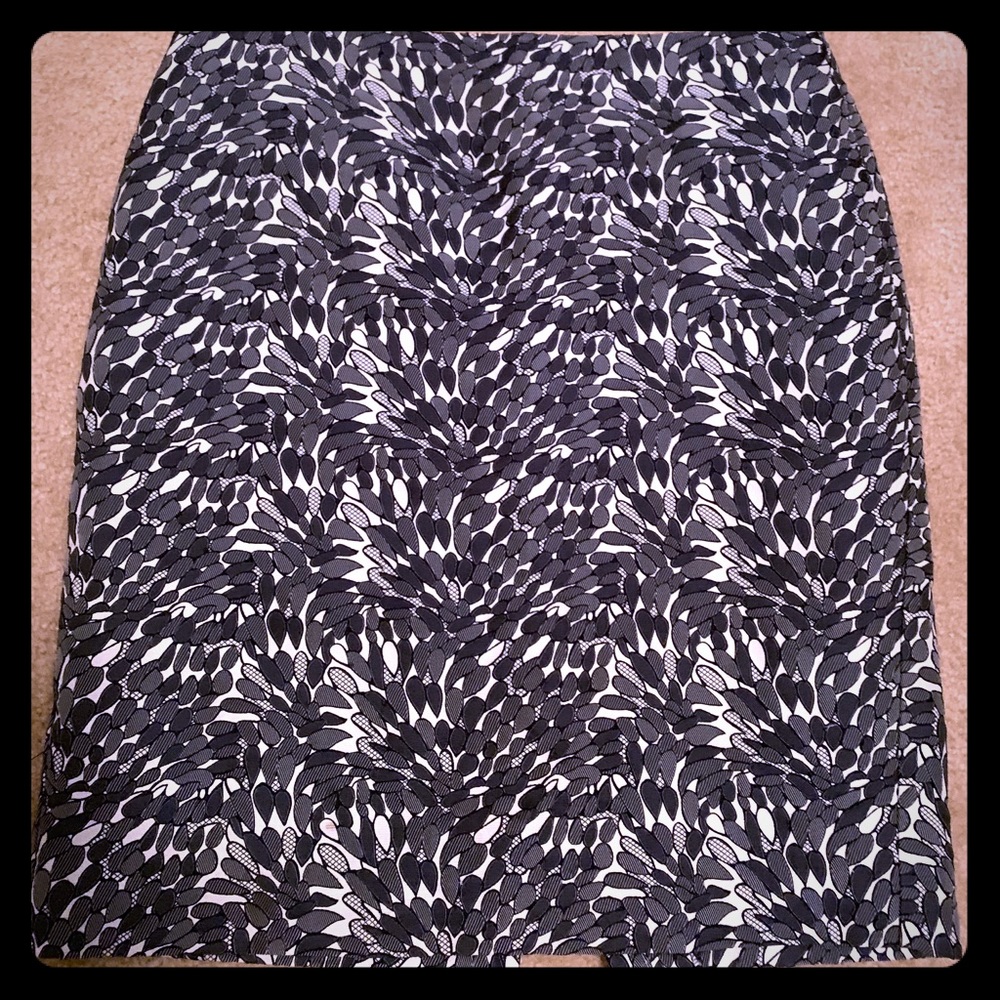 Ann Taylor dark blue skirt